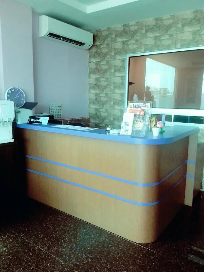**  Malacca Lavender Riverside Hotel מלזיה