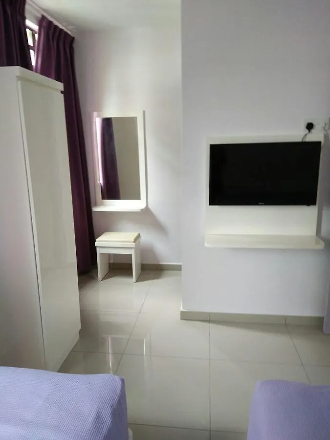 Malacca Lavender Riverside Hotel 2*,  מלזיה